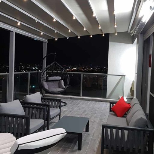 פרגולה חשמלית למרפסת