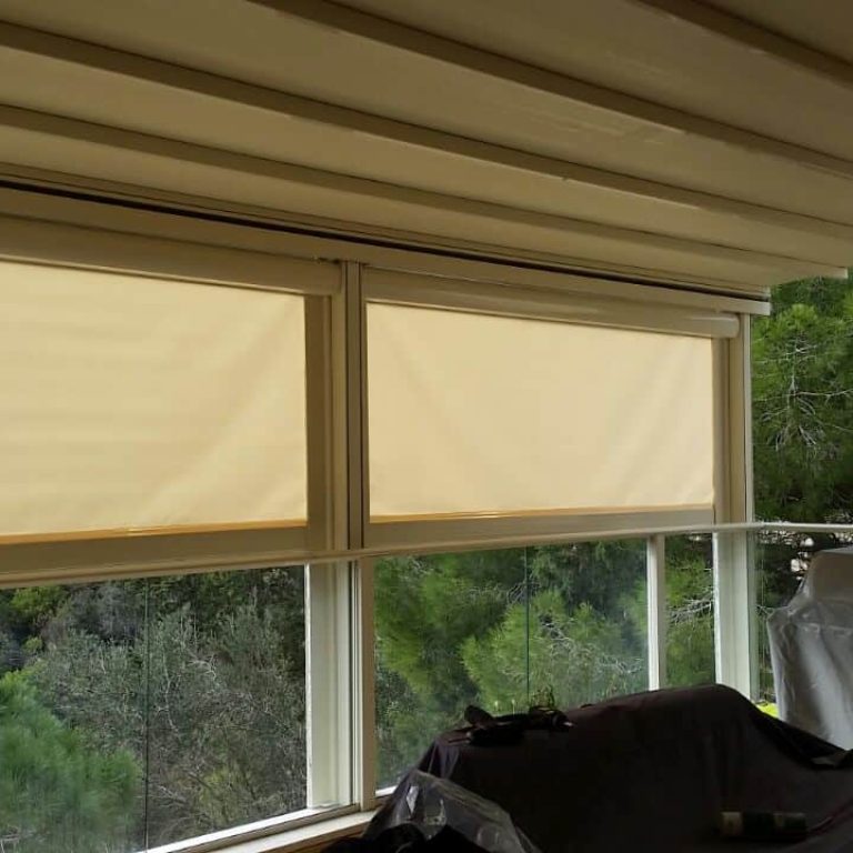 סוכך מסך לגינה