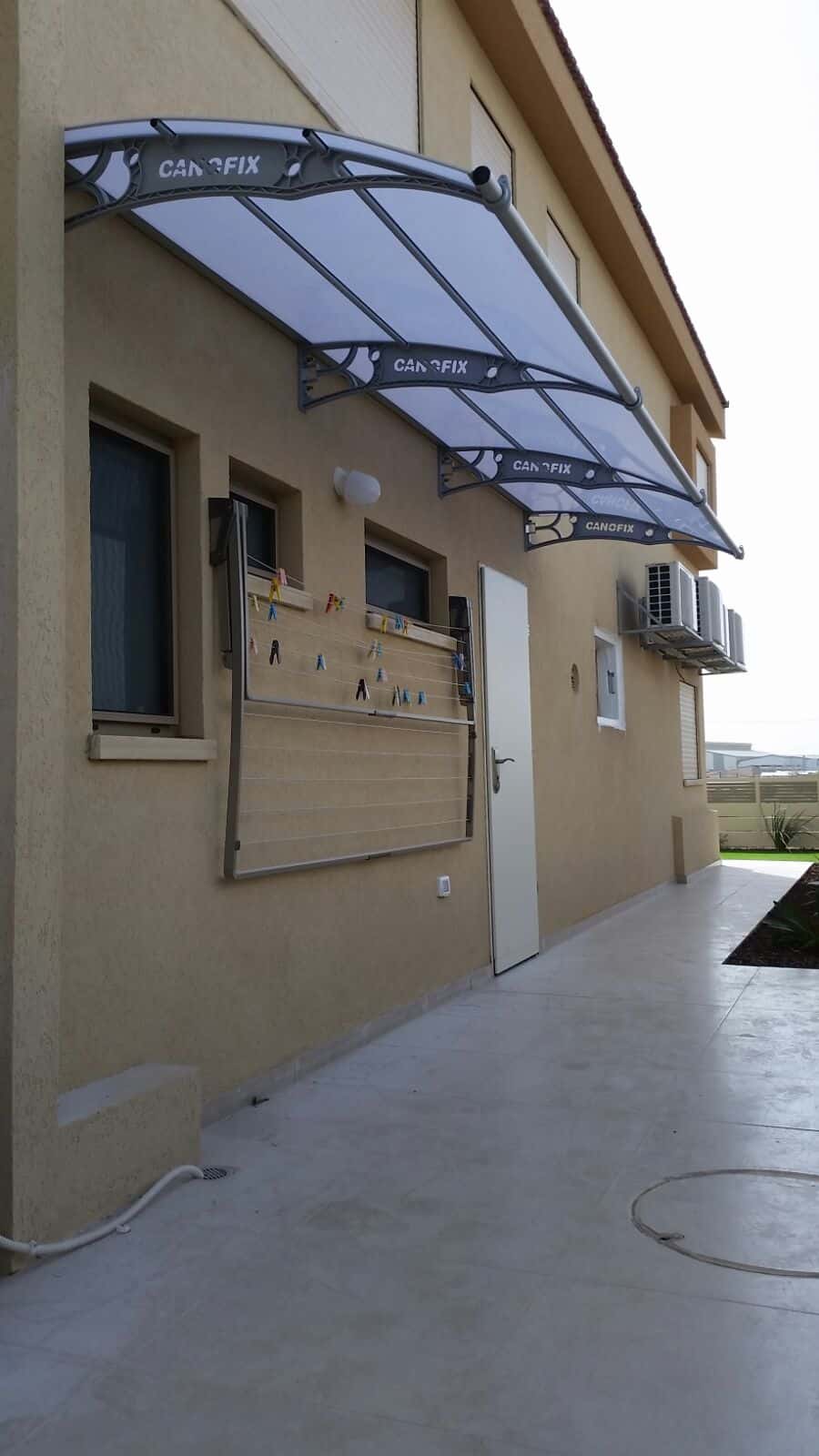 גגון מעל כביסה